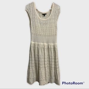 American Eagle sz Large dress, cream knit w/ underslip, silver sparkle, LIKE NEW